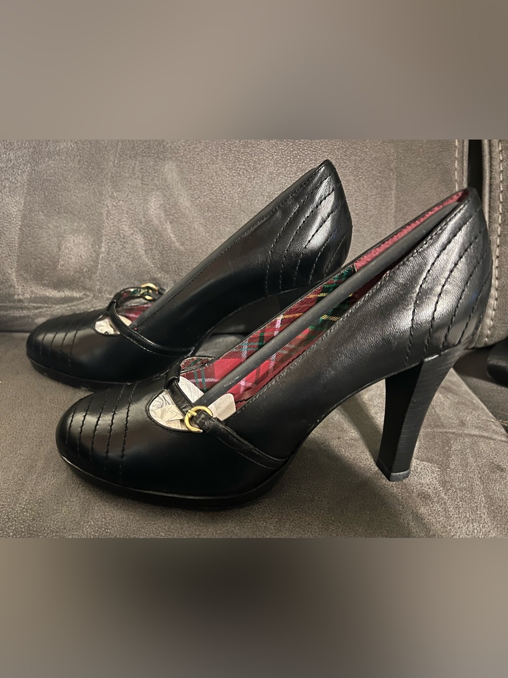 Tommy Girl Nadie Black heels